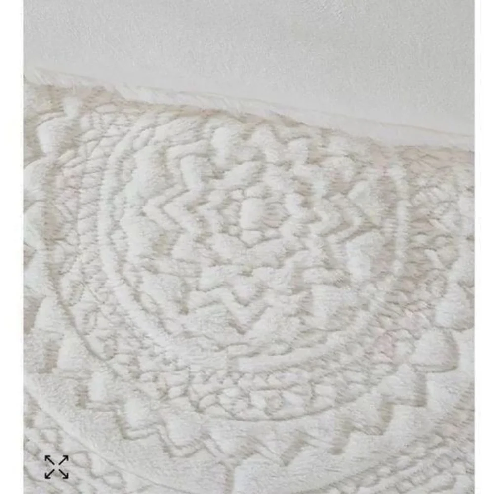 Madison Park MP10-5059 Arya Medallion Ultra Plush Comforter Mini Set - Ivory, Ki